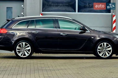 Універсал Opel Insignia 2012 в Дніпрі