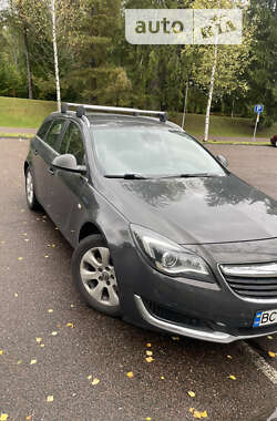 Универсал Opel Insignia 2015 в Городке