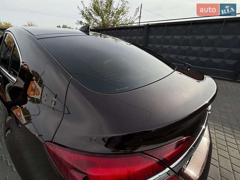 Седан Opel Insignia 2016 в Кременчуці