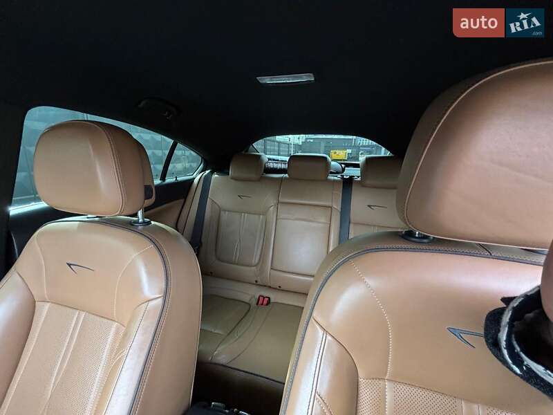 Седан Opel Insignia 2016 в Кременчуці