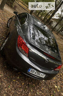 Седан Opel Insignia 2009 в Брацлаві