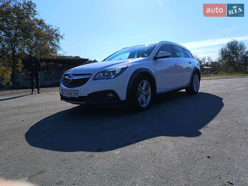 Універсал Opel Insignia 2015 в Івано-Франківську