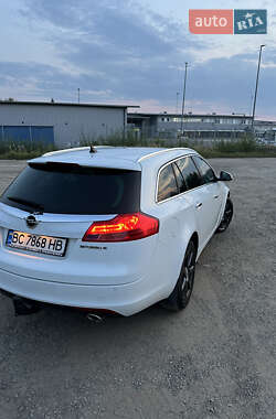 Універсал Opel Insignia 2012 в Львові