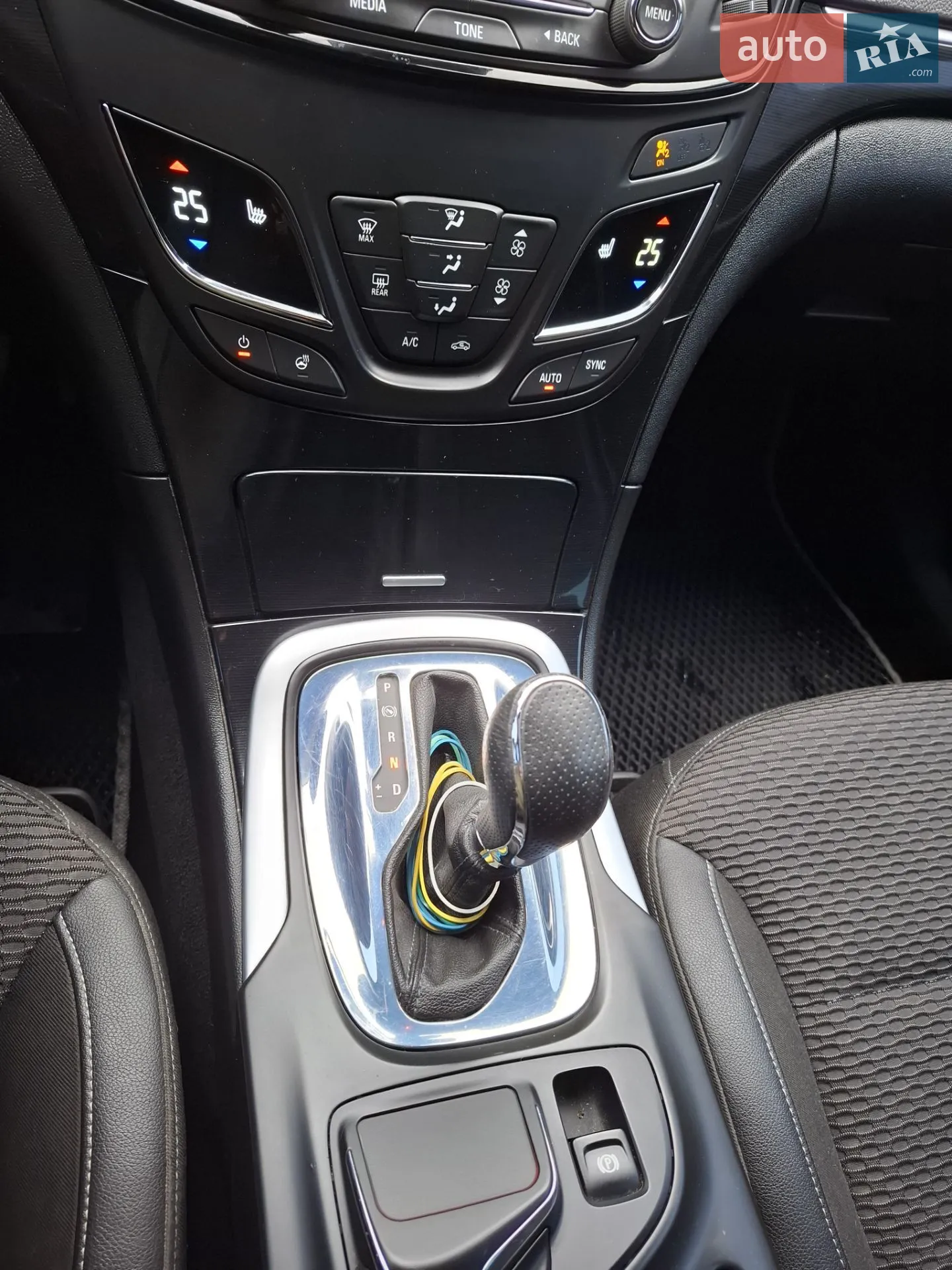 2015 Opel Insignia - мініатюра 9