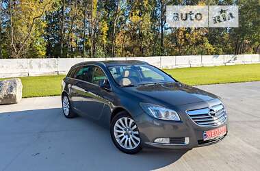 Універсал Opel Insignia 2011 в Луцьку