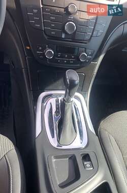 Універсал Opel Insignia 2011 в 