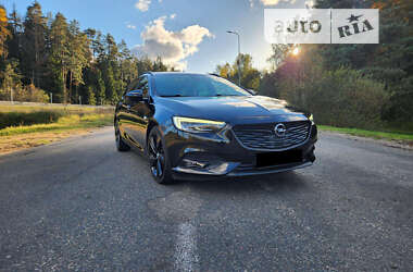 Універсал Opel Insignia 2019 в Тернополі