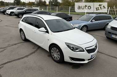 Універсал Opel Insignia 2015 в Запоріжжі