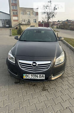 Універсал Opel Insignia 2013 в Львові