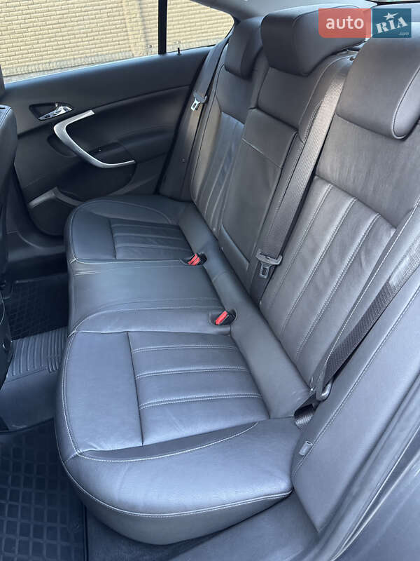 Седан Opel Insignia 2012 в Львове фото 17 Седан Opel Insignia 2012 в Львове