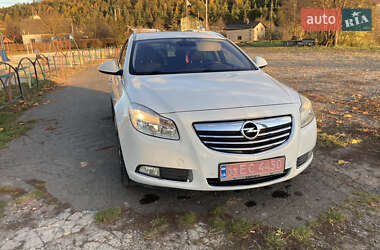 Универсал Opel Insignia 2010 в Бережанах