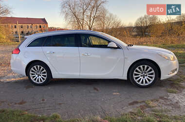 Универсал Opel Insignia 2010 в Бережанах