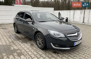 Универсал Opel Insignia 2014 в 