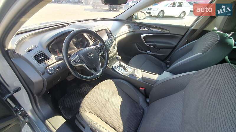 Универсал Opel Insignia 2013 в Киеве