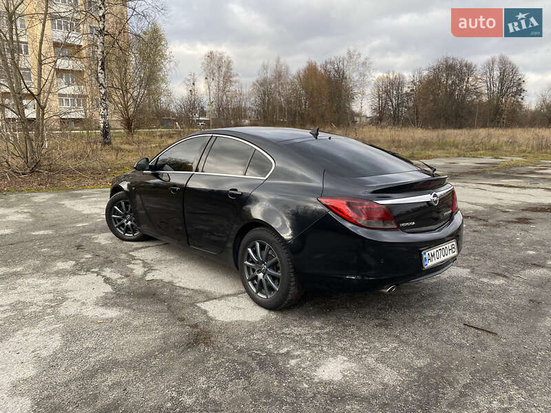 Ліфтбек Opel Insignia 2012 в Звягелі