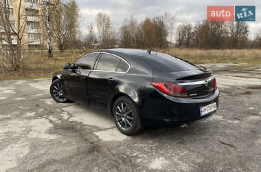 Лифтбек Opel Insignia 2012 в 