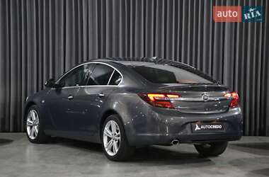 Седан Opel Insignia 2015 в Києві