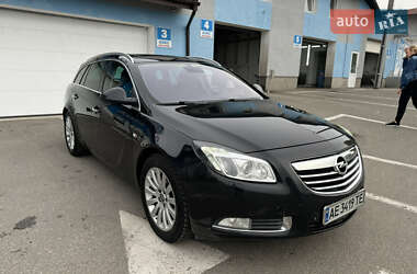 Универсал Opel Insignia 2010 в Киеве