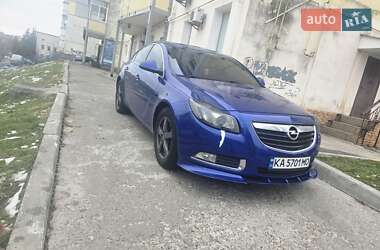 Седан Opel Insignia 2008 в Киеве