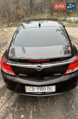 Седан Opel Insignia 2012 в 