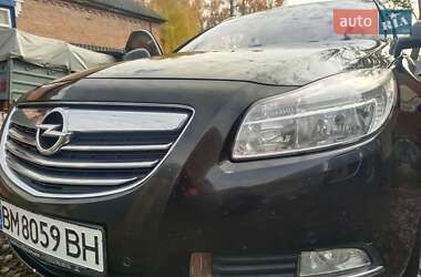 Універсал Opel Insignia 2010 в Ромнах