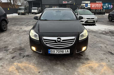 Универсал Opel Insignia 2013 в Хмельницком