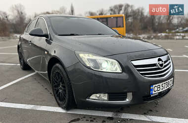 Ліфтбек Opel Insignia 2010 в 