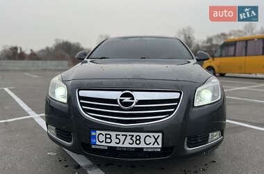 Ліфтбек Opel Insignia 2010 в 