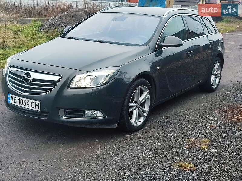 Універсал Opel Insignia 2013 в Вінниці