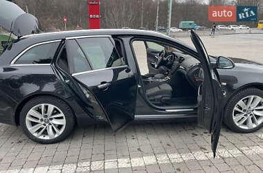 Универсал Opel Insignia 2013 в Тернополе