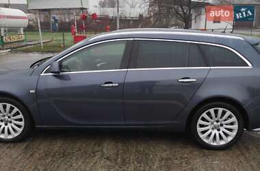 Універсал Opel Insignia 2011 в Новоселиці