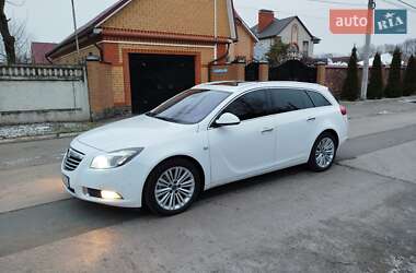 Универсал Opel Insignia 2013 в Конотопе