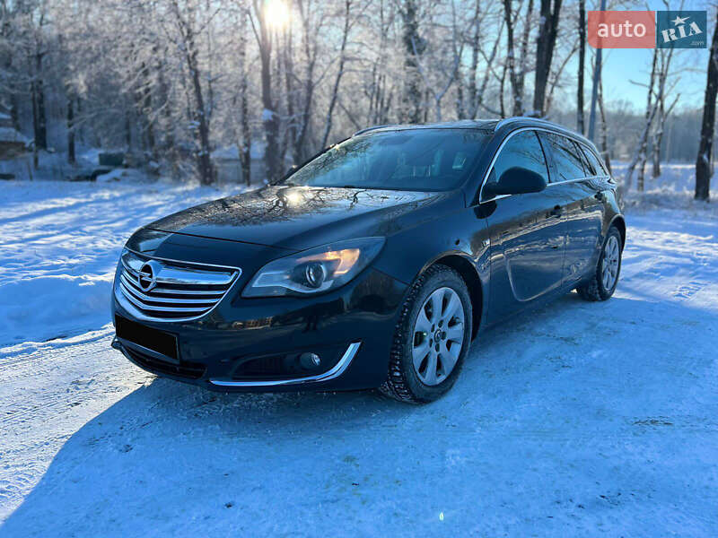 Универсал Opel Insignia 2015 в Дрогобыче