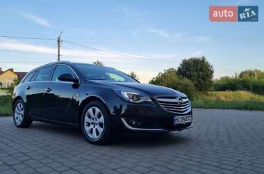 Универсал Opel Insignia 2015 в Львове