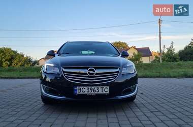 Универсал Opel Insignia 2015 в Львове