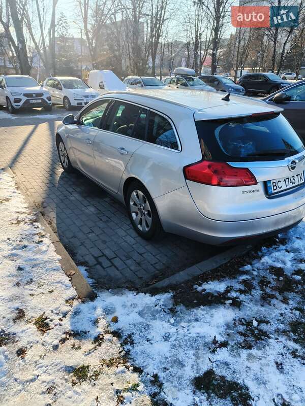 Універсал Opel Insignia 2011 в Львові