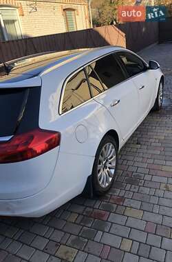 Opel Insignia 2011