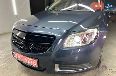 Універсал Opel Insignia 2009 в Чернівцях