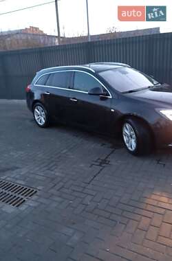 Універсал Opel Insignia 2010 в Сарнах