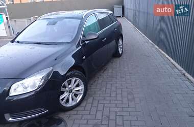 Універсал Opel Insignia 2010 в Сарнах