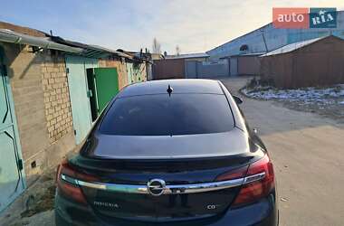 Седан Opel Insignia 2016 в Вараші