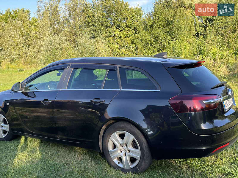 Універсал Opel Insignia 2015 в Києві