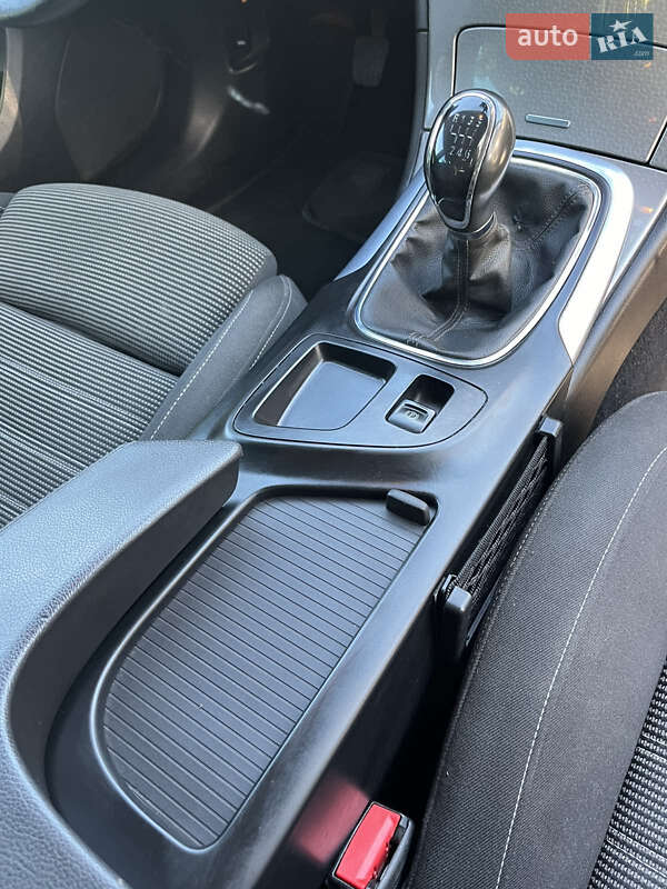 Універсал Opel Insignia 2015 в Києві