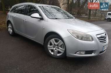 Універсал Opel Insignia 2011 в Хоролі