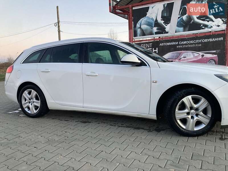 Универсал Opel Insignia 2012 в Виноградове фото 2 Универсал Opel Insignia 2012 в Виноградове