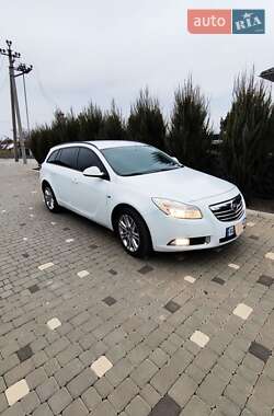 Універсал Opel Insignia 2012 в Миколаєві