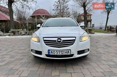 Універсал Opel Insignia 2012 в Миколаєві