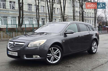 Універсал Opel Insignia 2009 в Києві