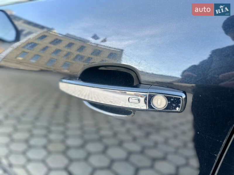 Універсал Opel Insignia 2013 в Києві