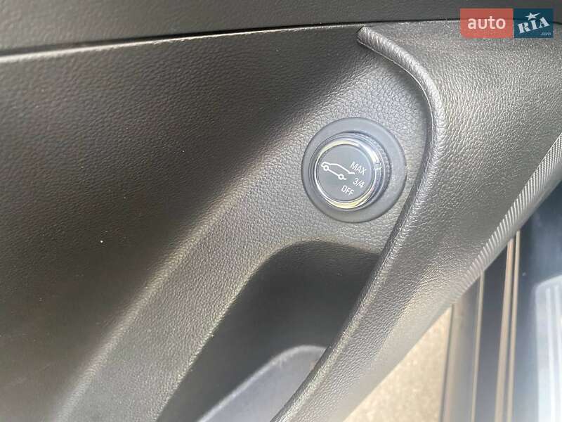 Універсал Opel Insignia 2013 в Черкасах
